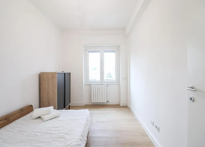 Modern Deluxe 2 - 15min Colosseum & Metro 5min - Ac, Wifi Διαμέρισμα *